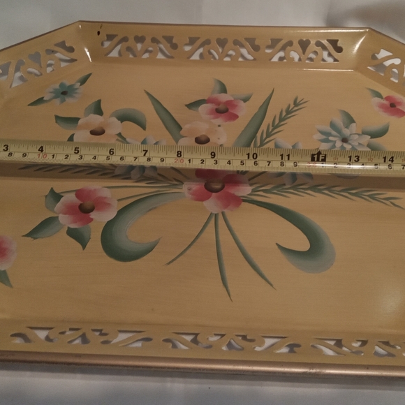 TÔLE HAND PAINTED TRAY - Picture 6 of 8